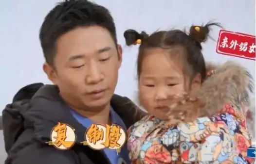 有一种遗传叫偏心遗传看看这几对明星家属的长相就明白了