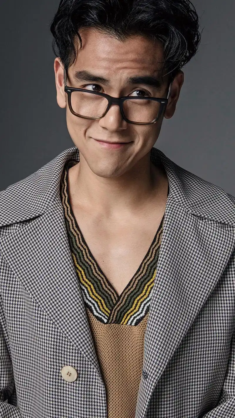 彭于晏:生活中超人的自律,事业上艰辛的努力,成就了今天的成功