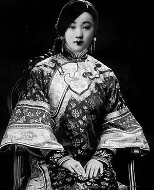 珍妃遗体真的不腐吗开棺发现面目清晰如活人