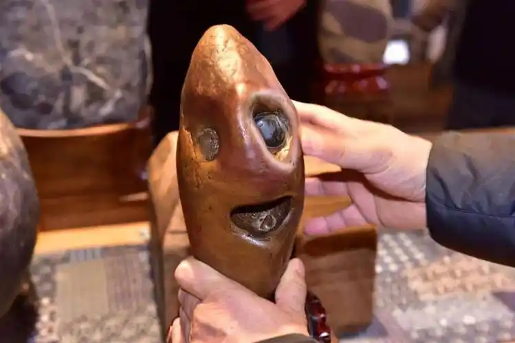 涪陵奇石在中国(重庆)万石博览会上喜获佳绩_江石_长江_乌江