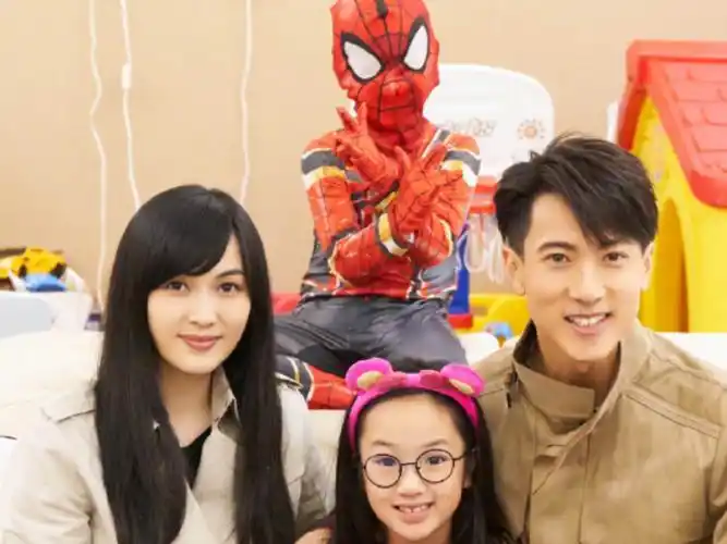 吴尊老婆林丽莹资料,林丽莹(吴尊妻子近照) | 荆楚号元宇宙