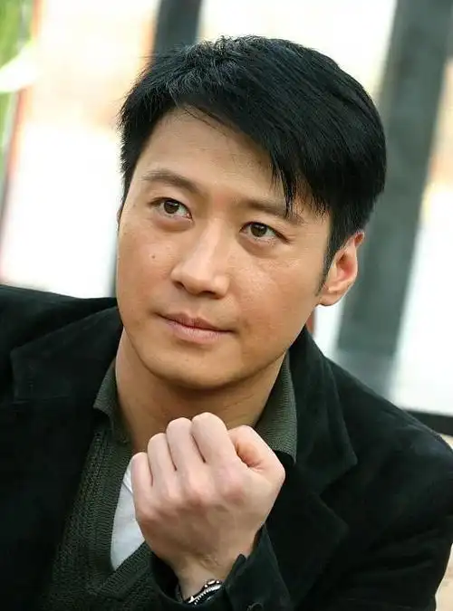 曾经叱咤亚洲的"四大天王"之首黎明,今昔却沦为绿叶无人问津?