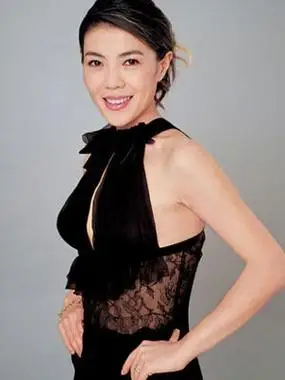 时尚芭莎主编苏芒组图