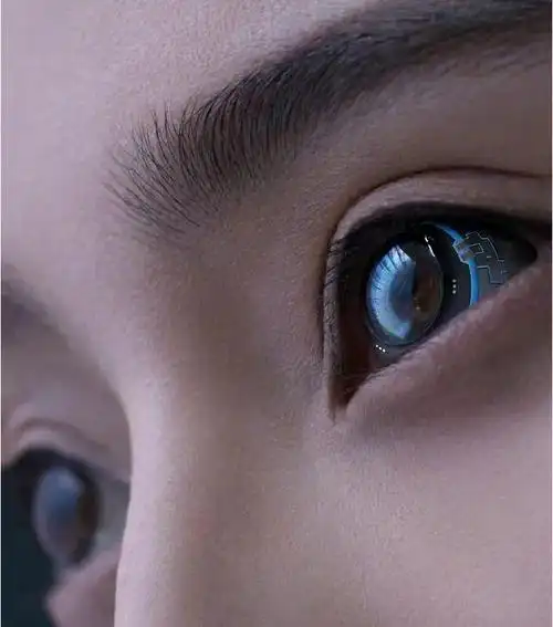 范冰冰未来感大片流出,眼神空洞妆容大胆,没眉毛也能美出天际