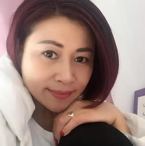 47岁离异女征婚照片(id:99668556)_湖南常德征婚交友_珍爱网