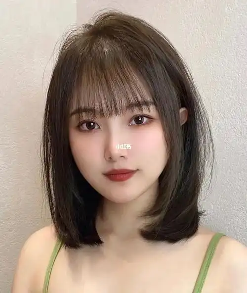 2022减龄发型显瘦锁骨发