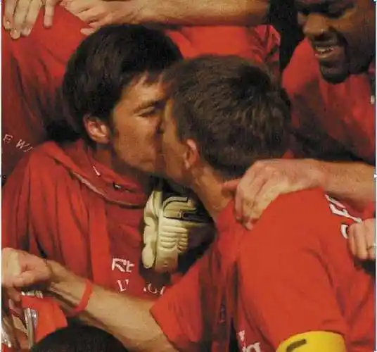 隐秘的角落里足坛里那些同志球员