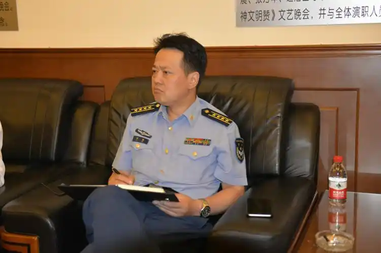 参加空政文工团《嘎丽娅》音乐剧新闻发布会