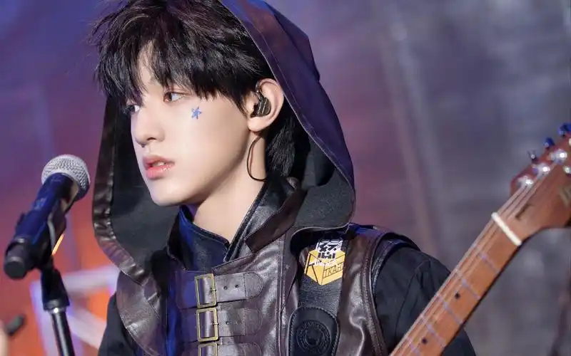 【张泽禹】自作词rap-日常81_哔哩哔哩_bilibili