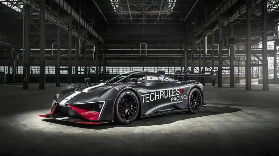 当时,威龙完全重新设定了超级跑车的呈现方式.