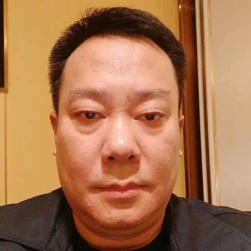 45岁离异男征婚照片(id:4989605)_四川成都征婚交友_我主良缘网