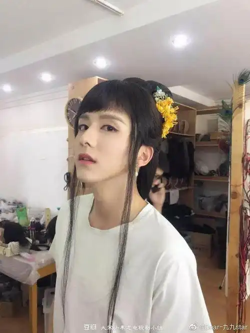 张新成女装真的可以