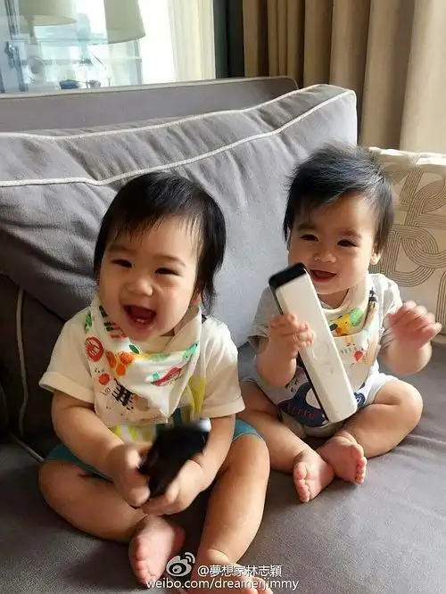 好有爱^o^林志颖这基因要是生个女儿肯定很美吧?