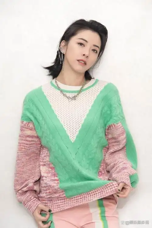 黄小蕾:曾怒怼韩庚耍大牌,和乐嘉扭打,"手撕"迪士尼被拉黑