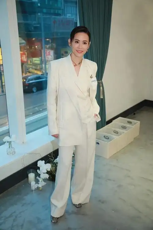 宣萱的其他发型