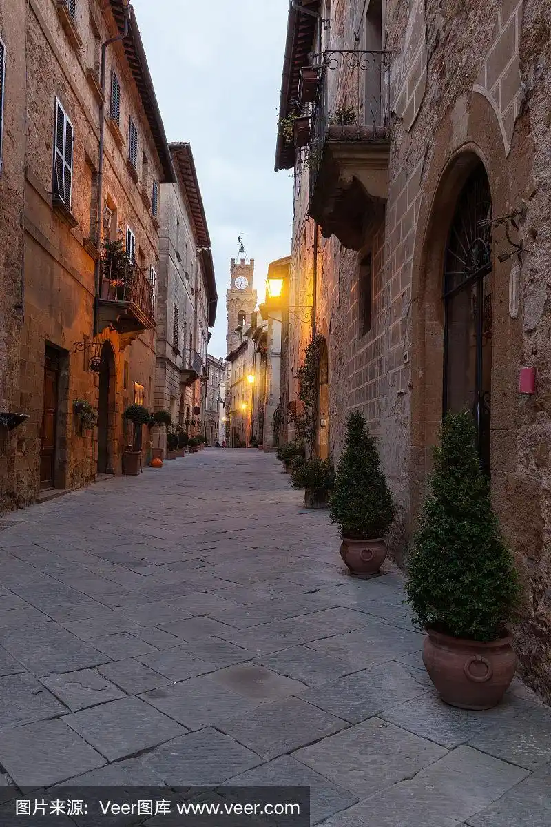 古老的欧洲城镇的街道