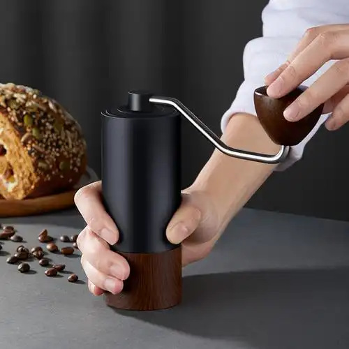 便携手摇磨豆机六角磨芯全金属机身黑胡桃木手柄手动咖啡豆研磨器