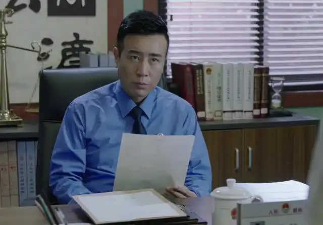 《决胜法庭》于和伟化身名侦探,凭监控视频一眼识破案件真相!