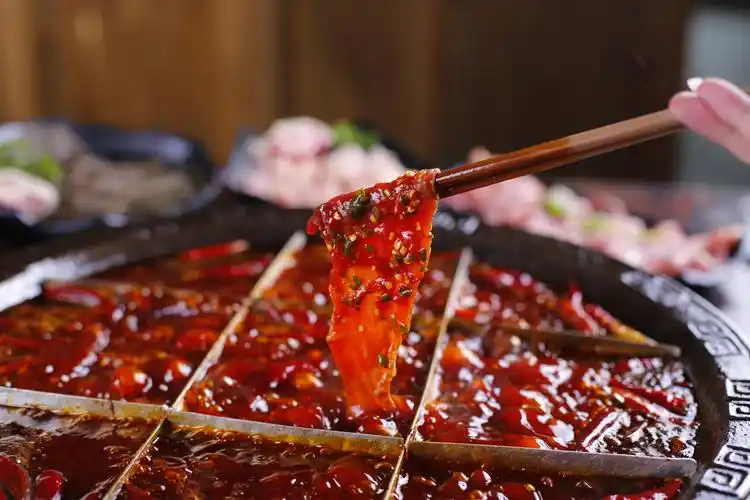 在重庆,夏天和火锅才是天生一对!