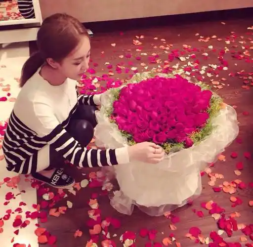 女生头像by梦茵茵高清头像