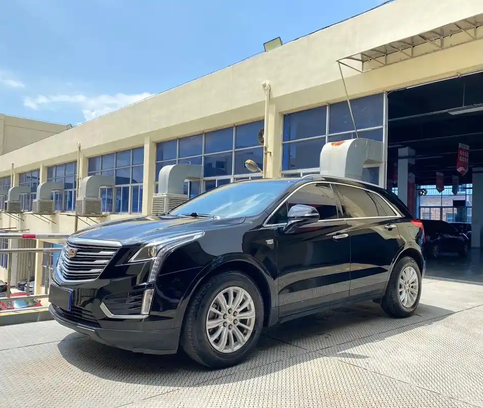 福州二手车,评论不回.新到18年7月上户凯迪拉克xt5,全车 - 抖音