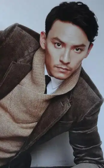 1976年10月14日生于台湾省台北市,祖籍浙江省余姚市,中国台湾男演员