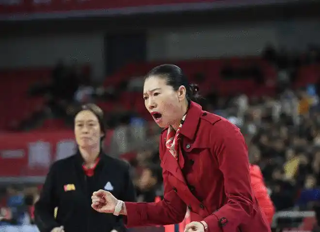 王芳邀请冠军主帅重返辽宁回归家乡效力有望助辽篮重返巅峰