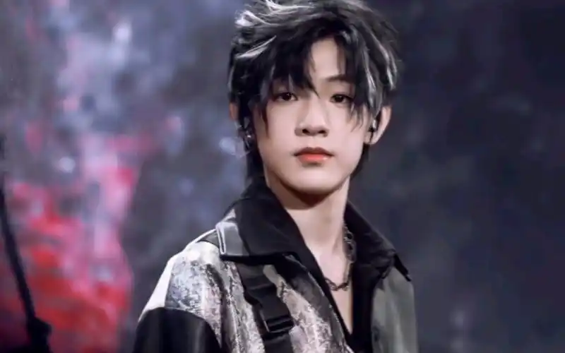 tf家族三代练习生张泽禹张峻豪《刀马旦》