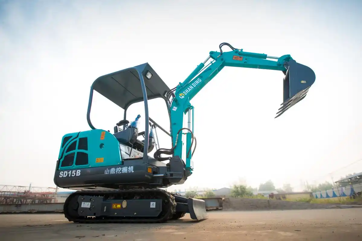 15小型挖掘机名副其实的微挖王