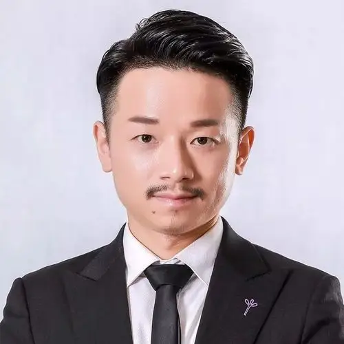 陈南宁14年埋头苦干从普通发型师跃身尚艺集团总裁