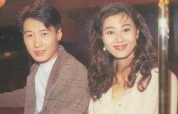 最会玩儿的豪门太太李嘉欣的生猛情史和她背后的8个隐藏玩家