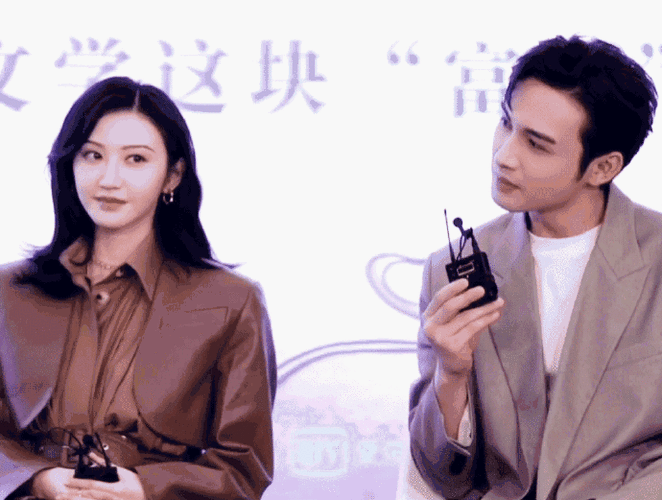 张彬彬看景甜的眼神##司藤##景甜张彬彬 千秋令