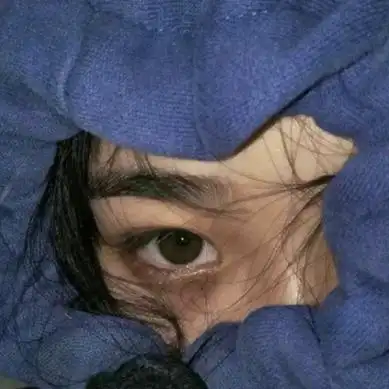 只露眼睛的头像女霸气