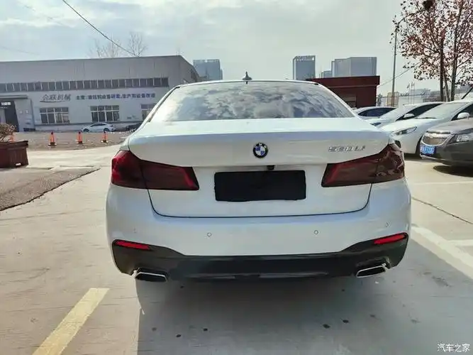 宝马5系2020款530li领先型m运动套装整车行