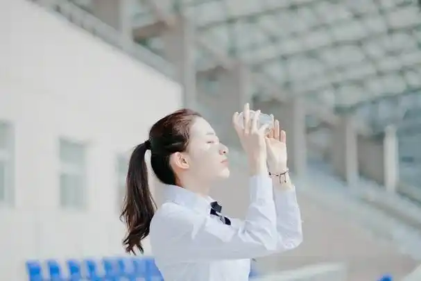 事实证明留这种发型的初中女生普遍缺乏自信父母千万别大意