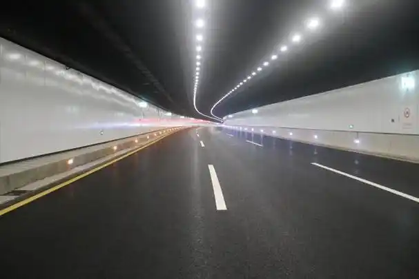 深圳黄木岗下沉隧道正式通车