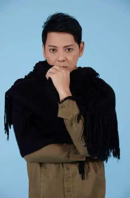 莫少聪主演电影《古墓兽影》国内外好评如潮,精湛演技获肯定!