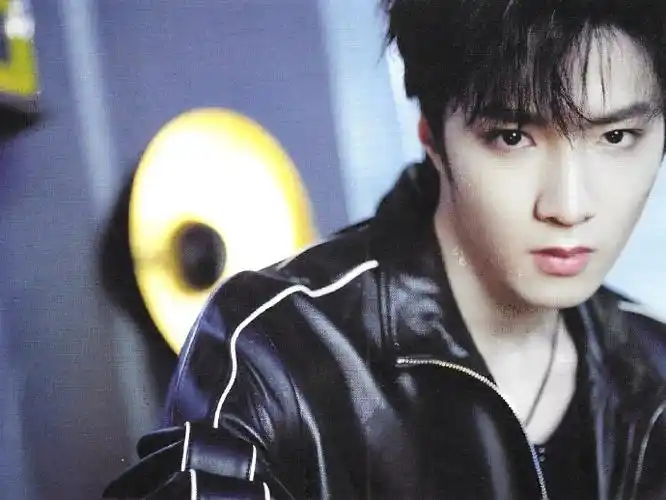 青年演员刘耀文##时代少年团演唱会 抢票