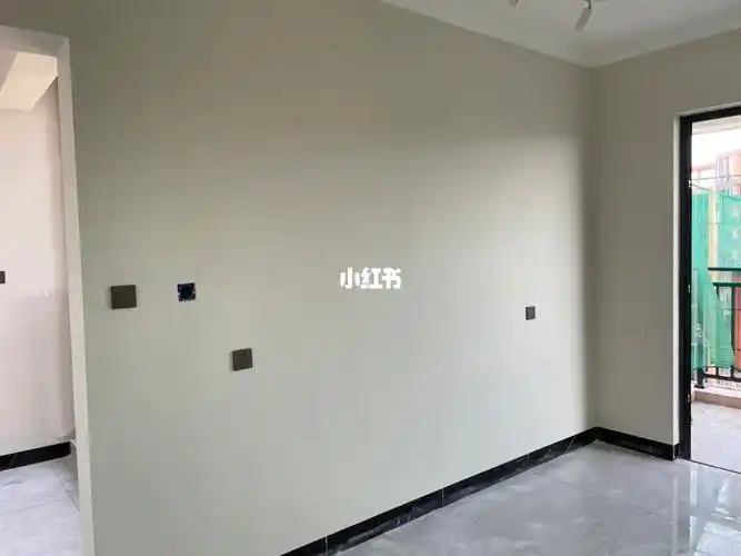 客厅通刷杏子灰,真是明智的选择,网红色不翻车～#网红色  #立邦乳胶漆