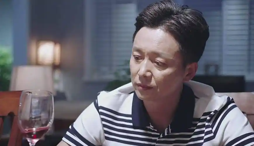 刘奕君:封10年,龙套20年,他的结局早已注定_工作_时候_宋佳