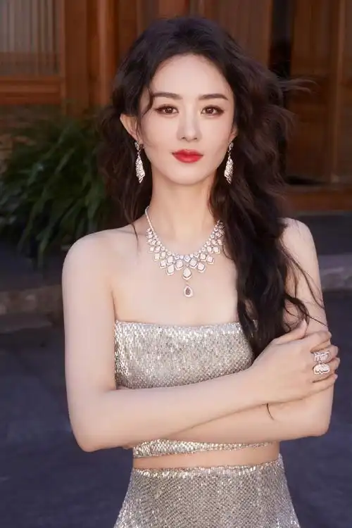 戴比尔斯顶奢晚宴##赵丽颖自然之美