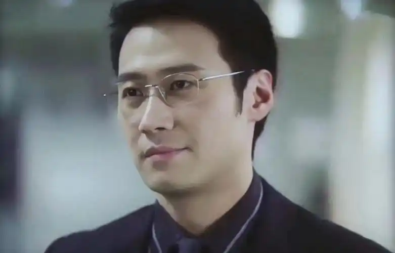 风陵渡口初相遇 评论 无间道3:终极无间 2021-09-21 03:00:19 黎明