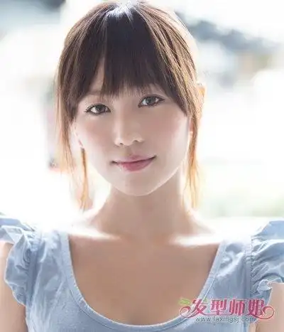 流行发型 日韩发型 >> 韩国女生马尾麻花辫 韩国马尾辫三股辫(4) 2017