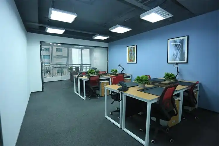 60平米办公室布局图