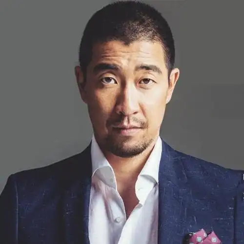 票数:215人气:1006投票王千源个人资料详细资料>别名:王锦鹏,wang