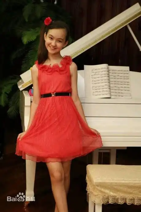 p>香奈儿·辛普森(xinel simpson),2002年1月7日出生于美国加利福尼