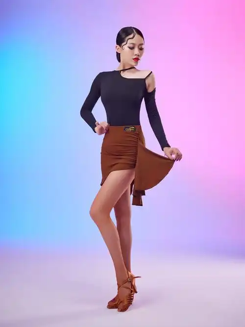 拉丁舞半身裙舞蹈练功服装短裙子包臀跳国标舞演出服女成人