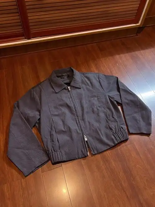 短夹克挖掘机 每一件都绝了 #秋冬才是穿搭的主场 #男孩子花 - 抖音