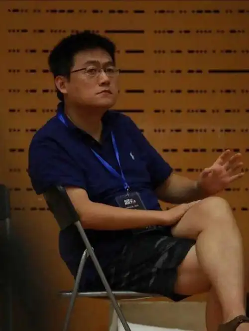 李飞回应时代少年团争议,一切都是粉丝作怪,二代粉戾气太重_长文