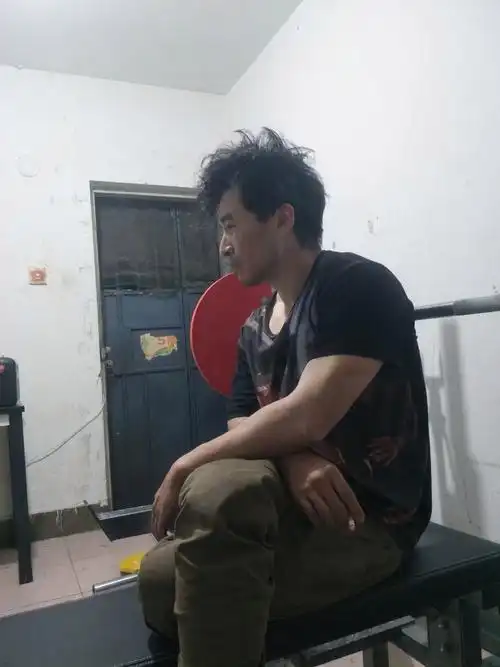 有没有哪位大哥大姐了解曹神曹神力量举的曹神